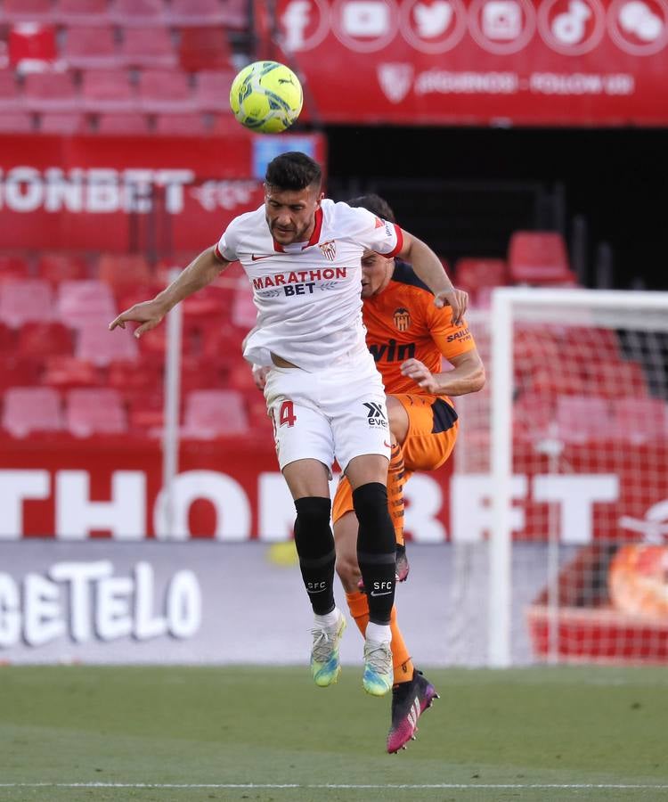 Partido entre el Sevilla F.C. y el Valencia C.F.