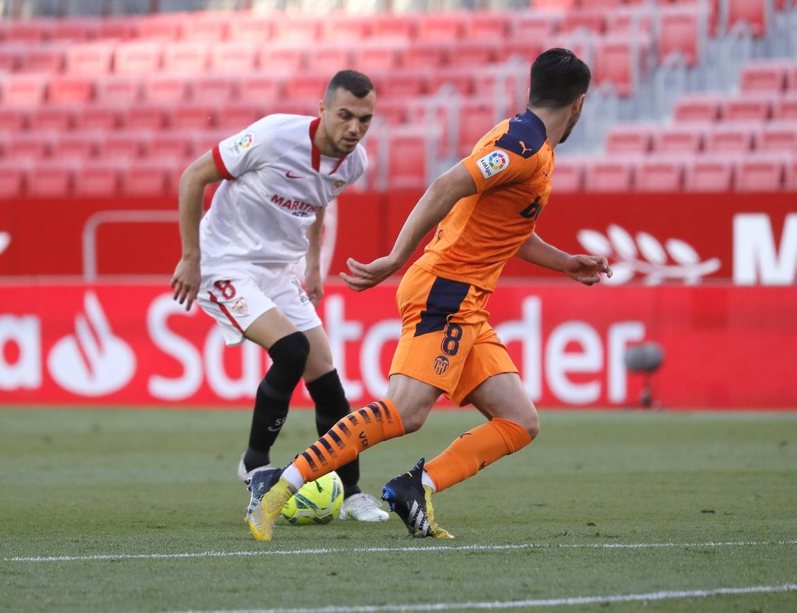 Partido entre el Sevilla F.C. y el Valencia C.F.