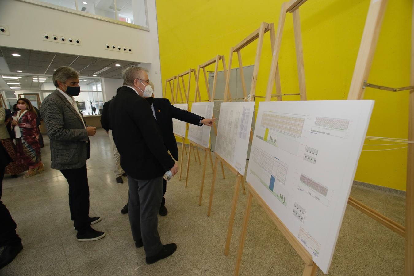 La Universidad de Sevilla recibe el primer edificio de la Politécnica en la Cartuja