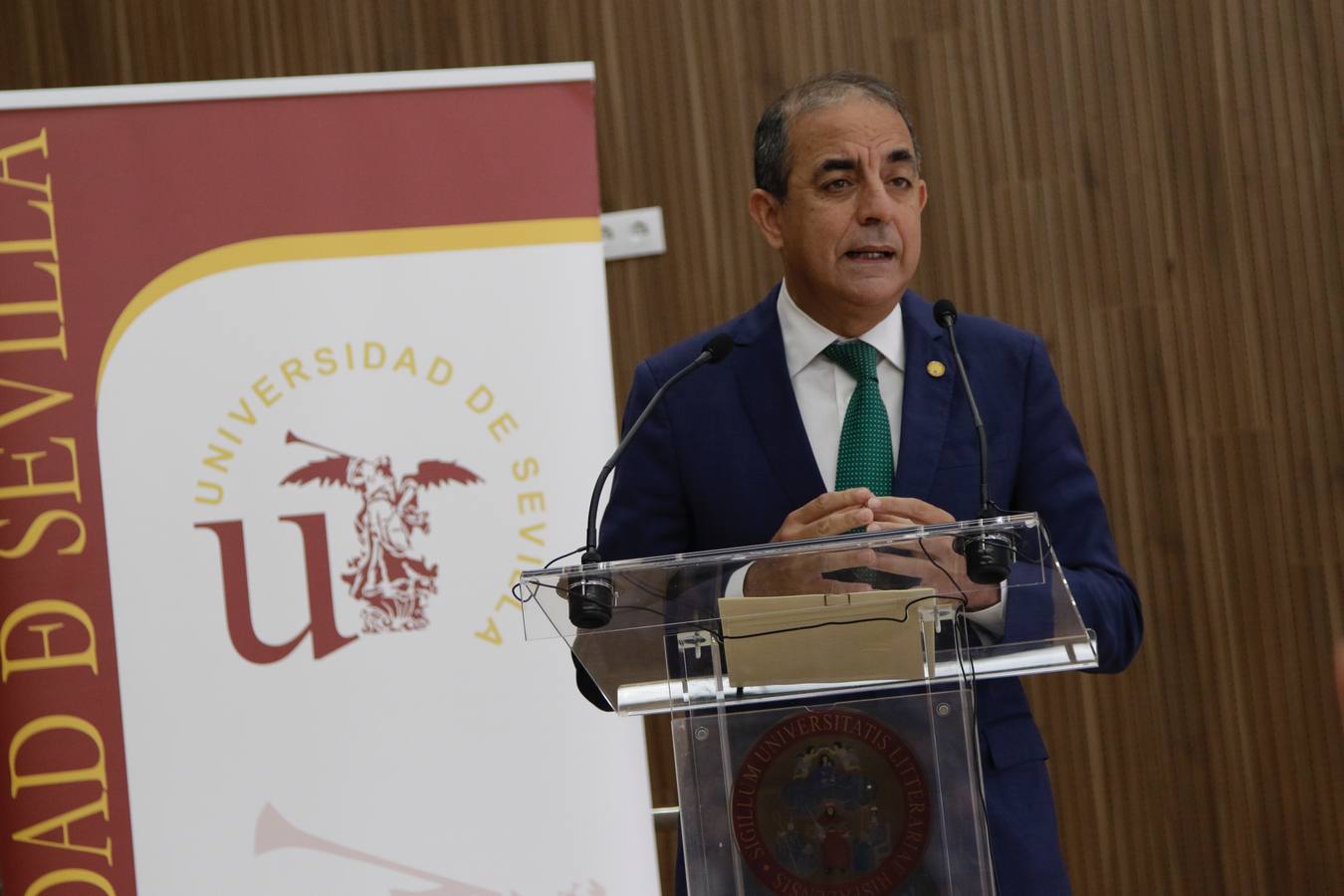 La Universidad de Sevilla recibe el primer edificio de la Politécnica en la Cartuja