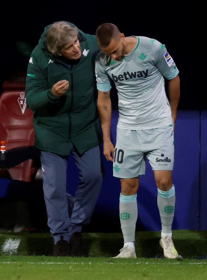 En imágenes, el partido entre el Eibar y el Betis