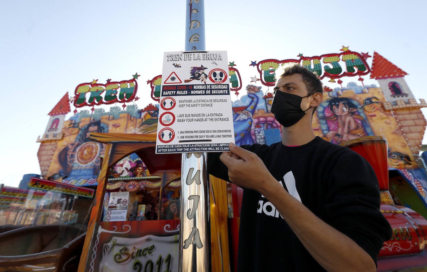 Vive Park Córdoba y los preparativos del parque de atracciones en el Arenal, en imágenes