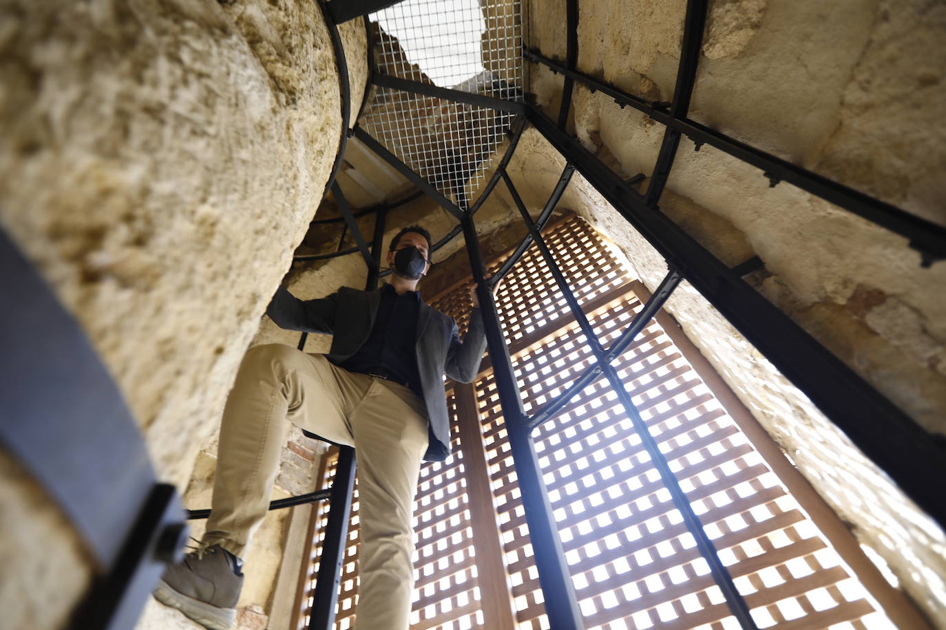 El alminar de San Juan de los Caballeros de Córdoba restaurado, en imágenes