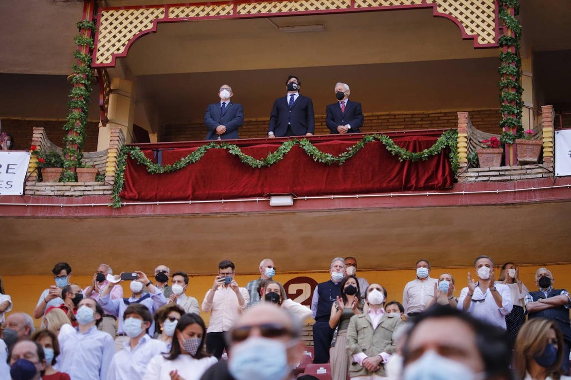 El ambiente en el tendido, en la novillada de la Feria Taurina de Córdoba