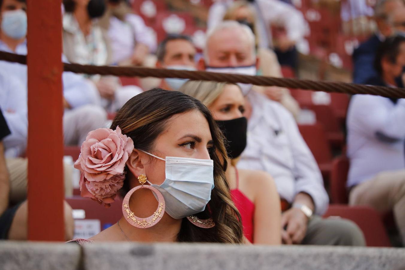 El ambiente en el tendido, en la novillada de la Feria Taurina de Córdoba