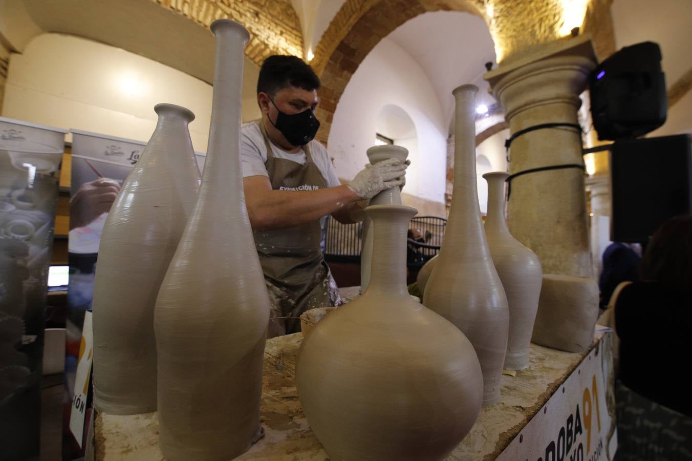 La cerámica de La Rambla en las Caballerizas Reales de Córdoba, en imágenes