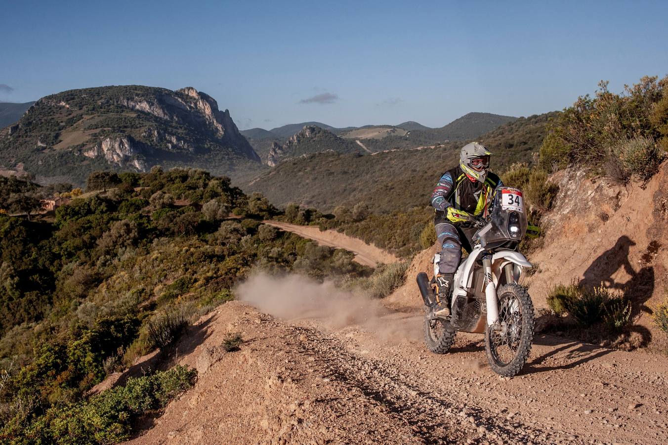 El paso de Carlos Sainz por Palma del Río y Santaella con el Andalucía Rally, en imágenes