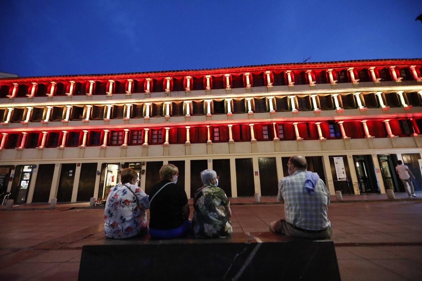 La iluminación de Doña Jacinta de Córdoba, en imágenes