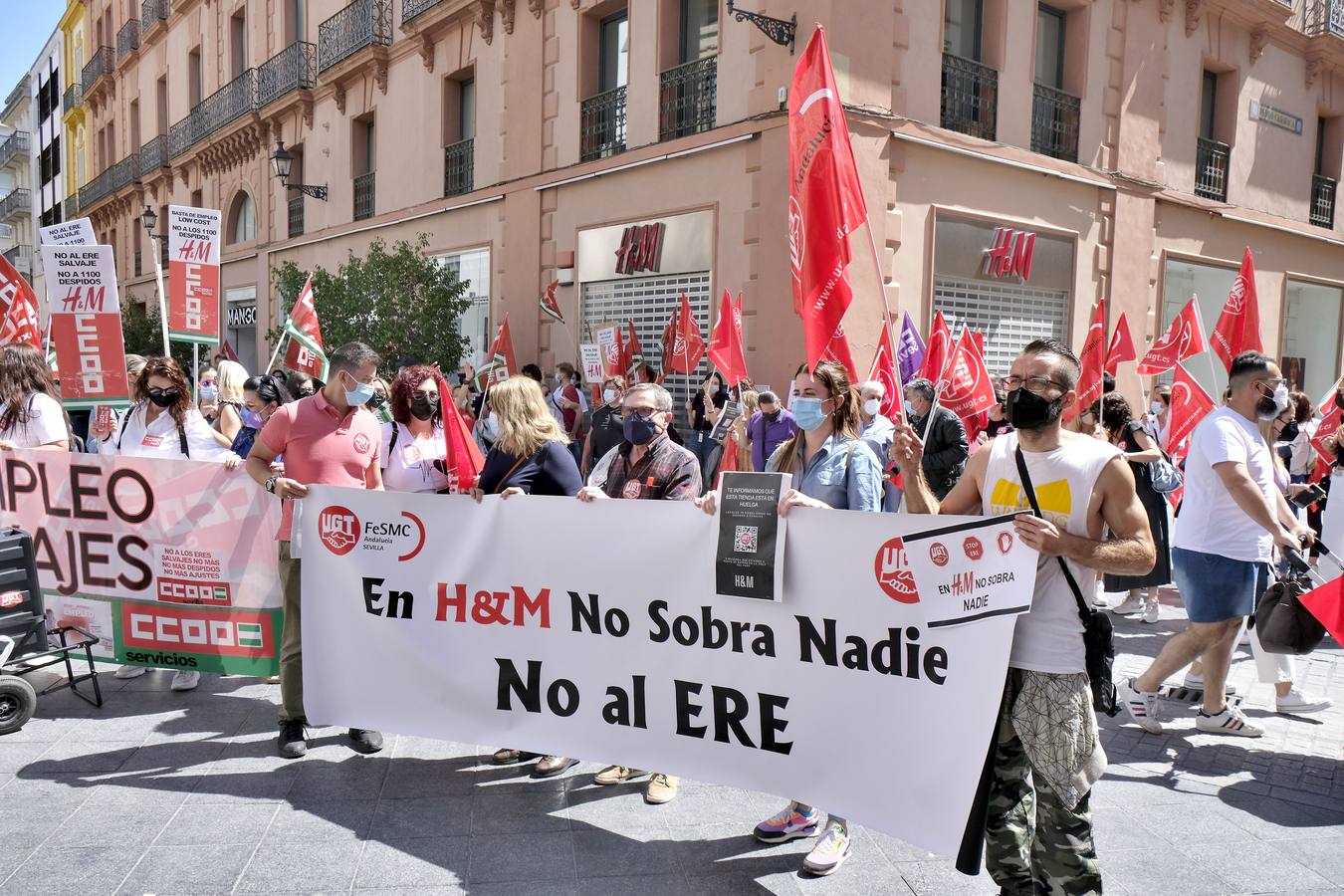 Protesta de los trabajadores de H&amp;M en Sevilla