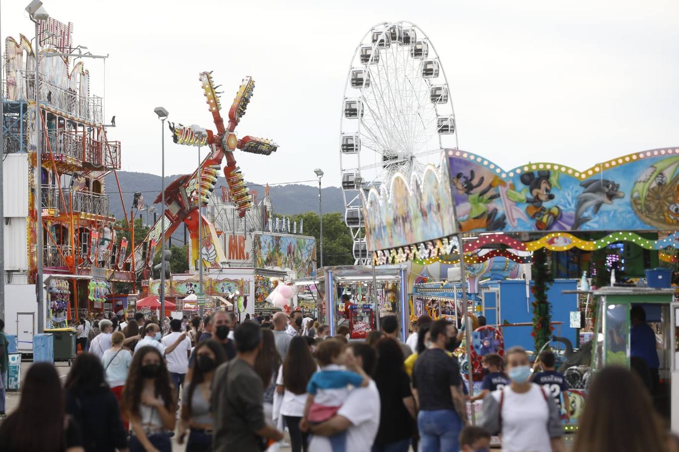 Vive Park Córdoba, el parque de atracciones en el Arenal, abre sus puertas