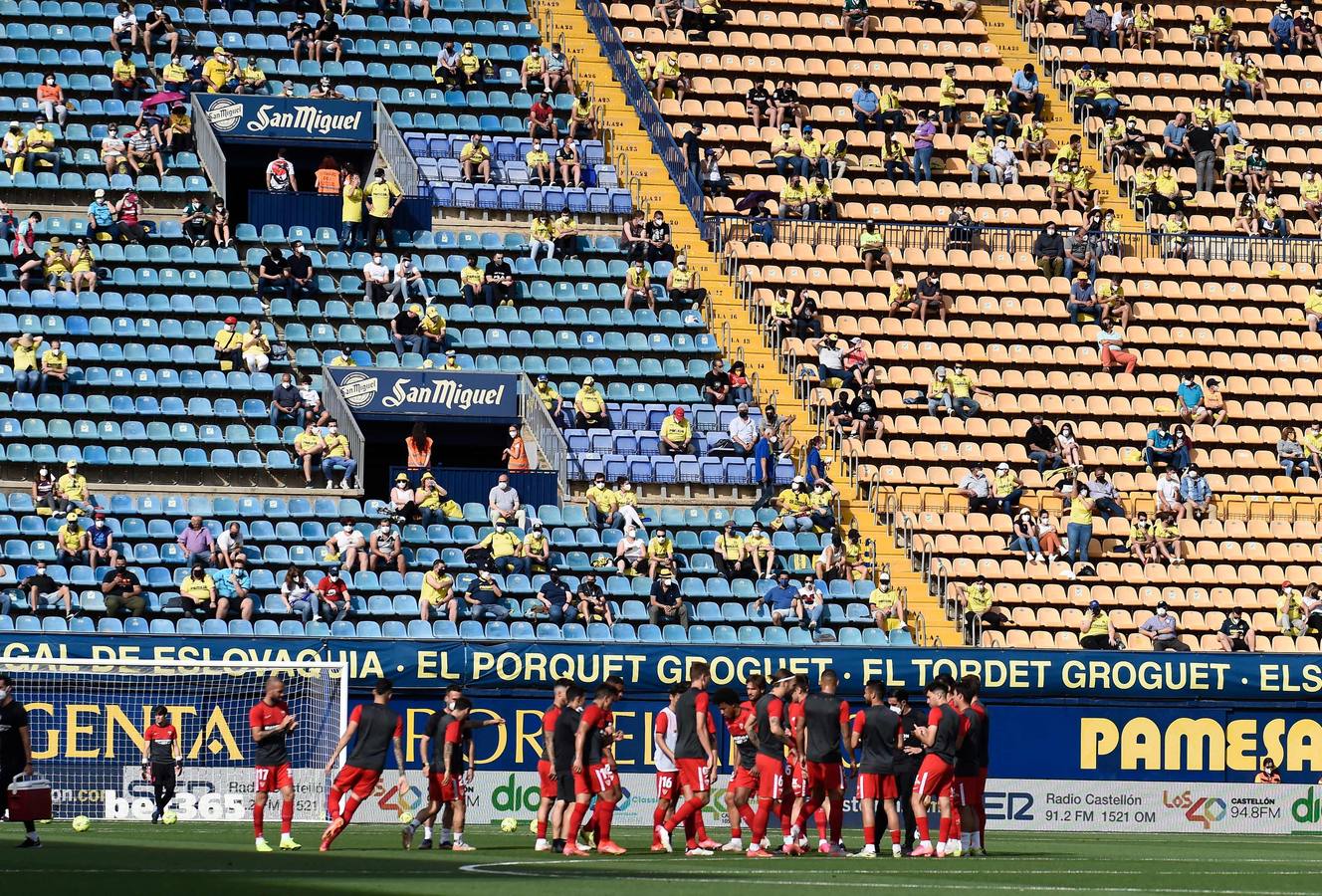 Espectadores en el estadio de la Cerámica