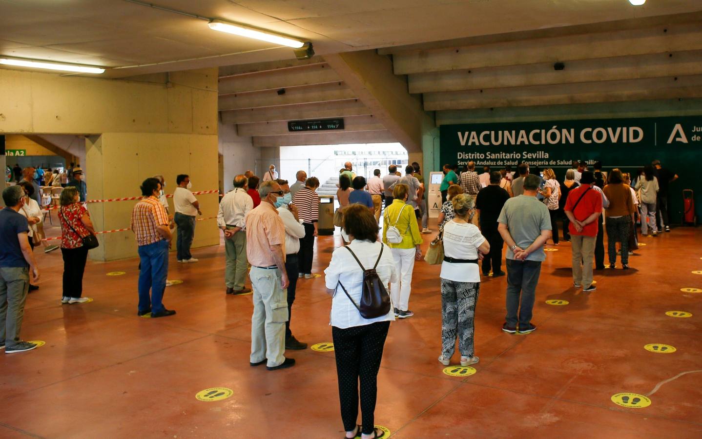 El estadio de la Cartuja cumple un mes como centro de vacunación masiva