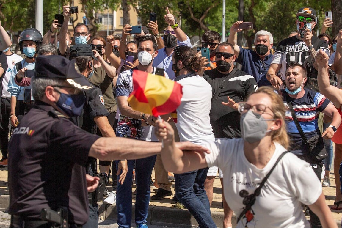 El presidente del Gobierno se ha comprometido que será firme «para garantizar la seguridad ante cualquier desafío, ante cualquier eventualidad y bajo cualquier circunstancia». 