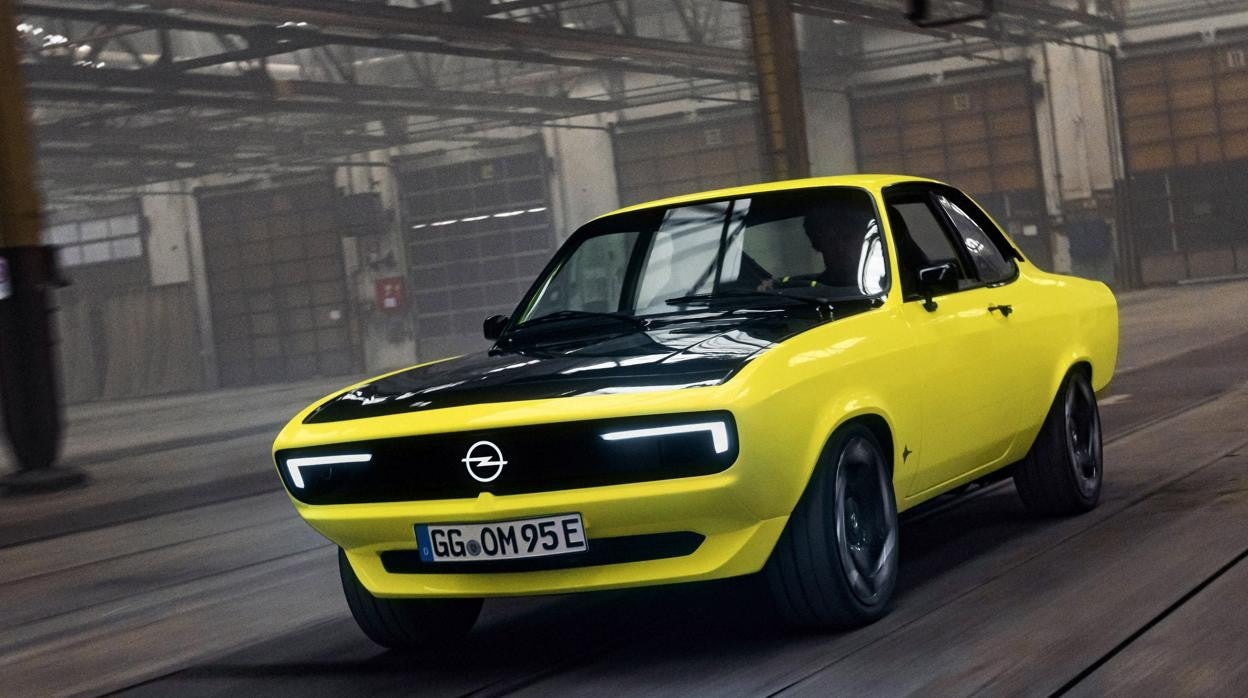 Fotogalería: Tradición y vanguardismo para el clásico Opel Manta que se convierte en eléctrico