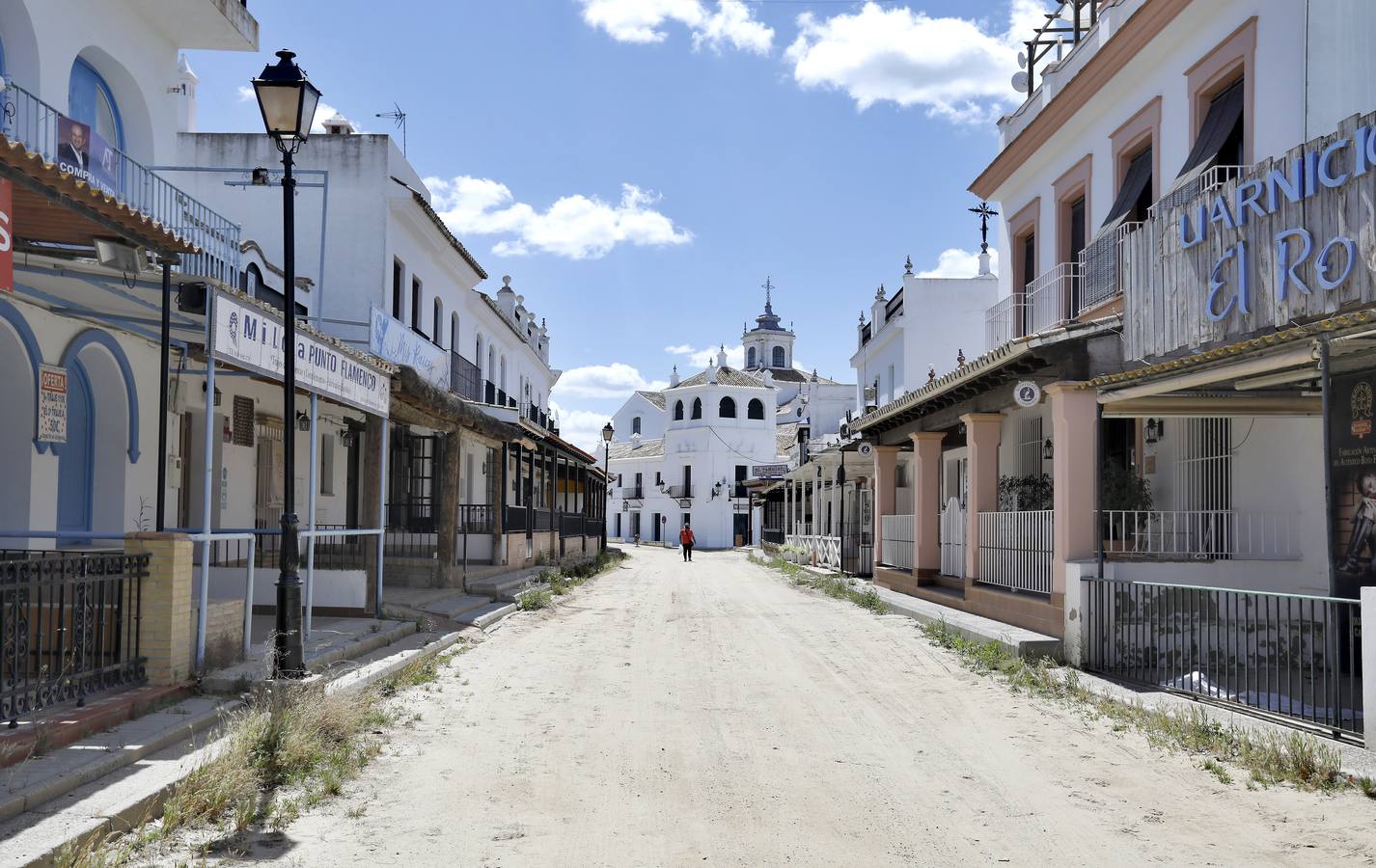 El Rocío resiste al límite otro año sin romería