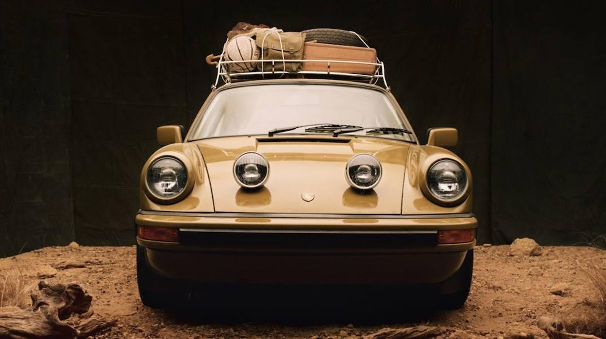 Un Porsche 911 SC, protagonista de la colección de Aimé Leon Dore en Nueva York