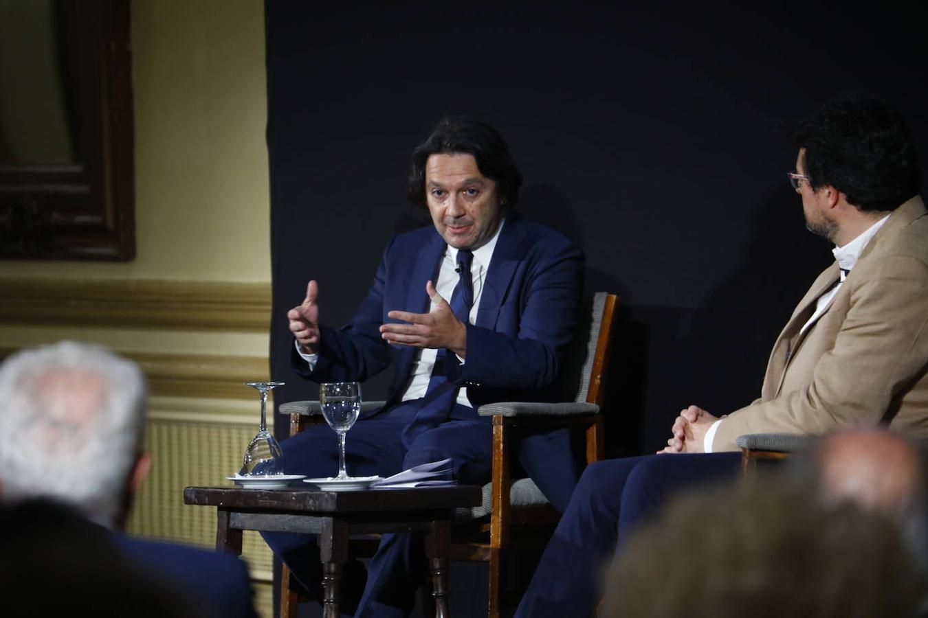 La conferencia de Pablo Manuel Díez en Córdoba, en imágenes