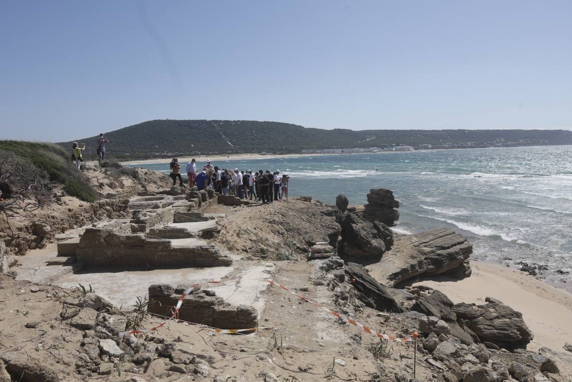 El yacimiento de Caños de Meca, en fotos: una necrópolis de la Edad de Bronce, termas, piscifactoría...