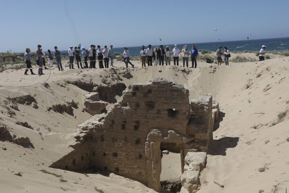 El yacimiento de Caños de Meca, en fotos: una necrópolis de la Edad de Bronce, termas, piscifactoría...