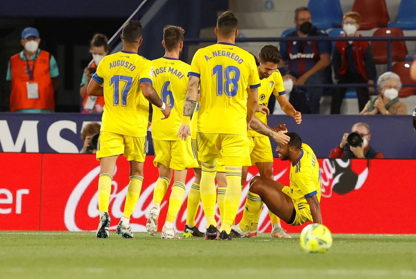 FOTOS: Levante - Cádiz CF