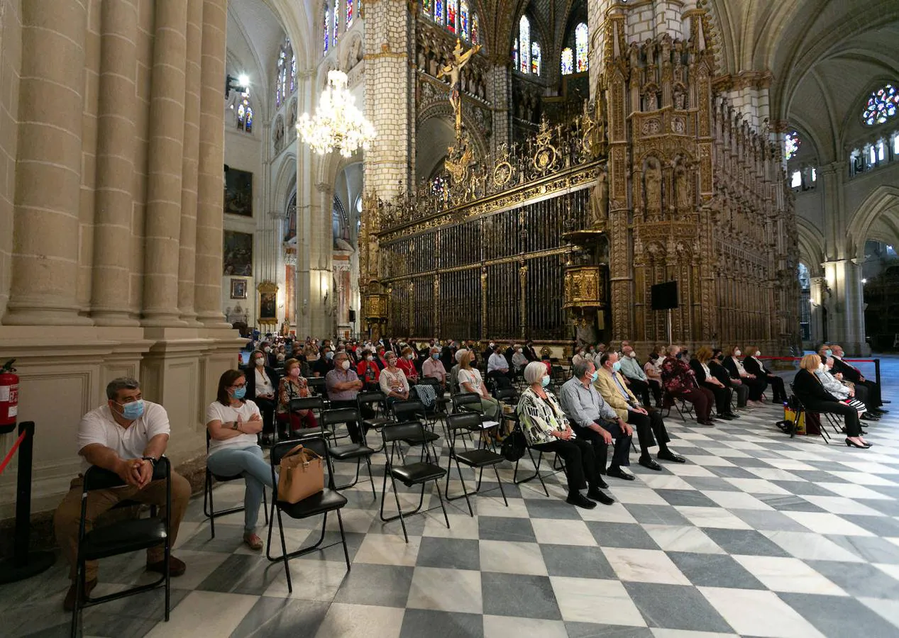 Los &#039;reviernes&#039; del Cristo de la Vega, en la catedral de Toledo