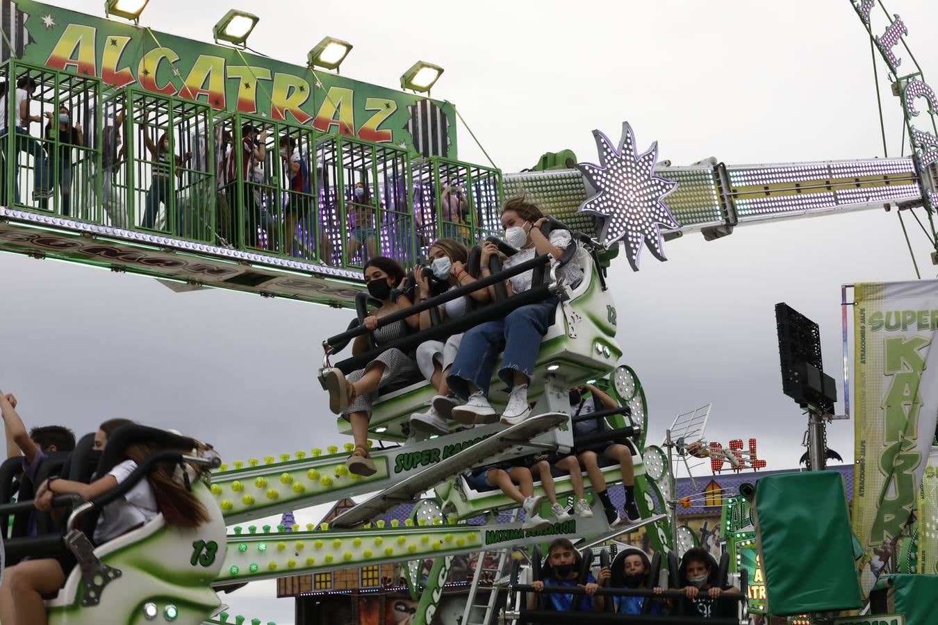 Vive Park Córdoba | En imágenes, el ambientazo del parque de atracciones del Arenal