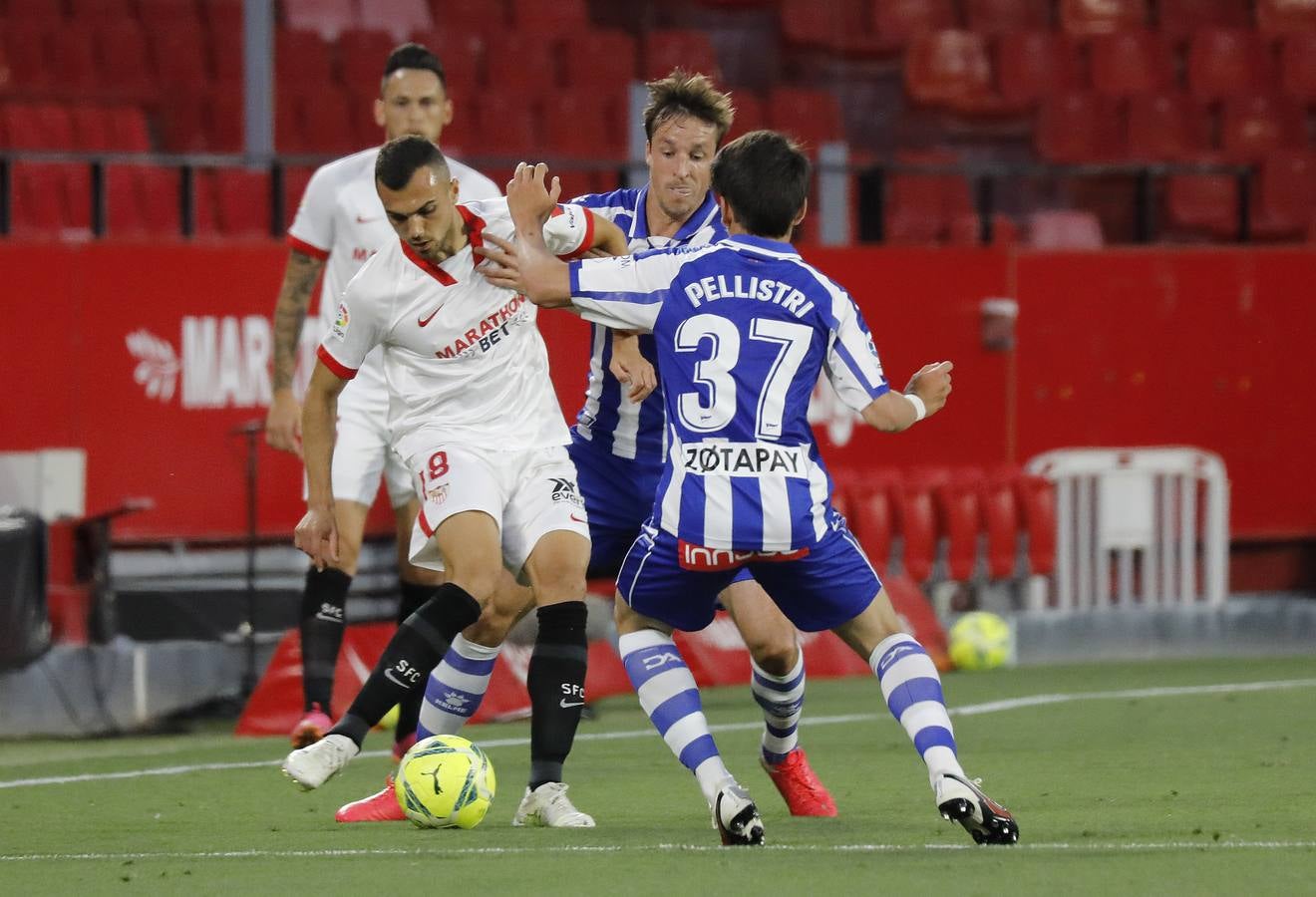 Partido entre el Sevilla FC y el Deportivo Alavés