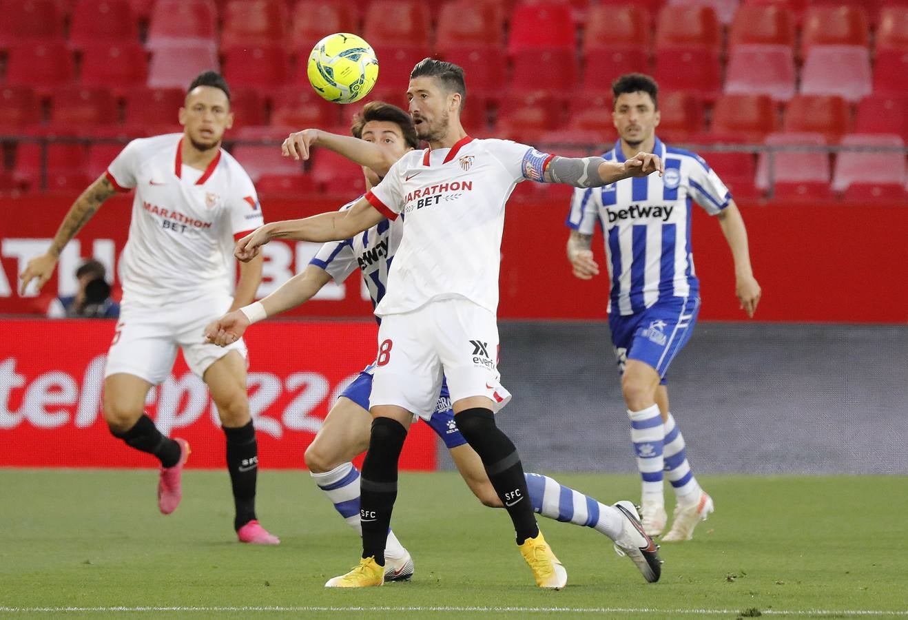 Partido entre el Sevilla FC y el Deportivo Alavés