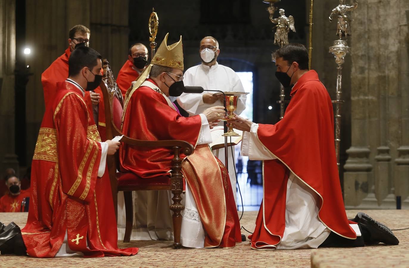 Última ordenación de sacerdotes de Monseñor Asenjo en Sevilla