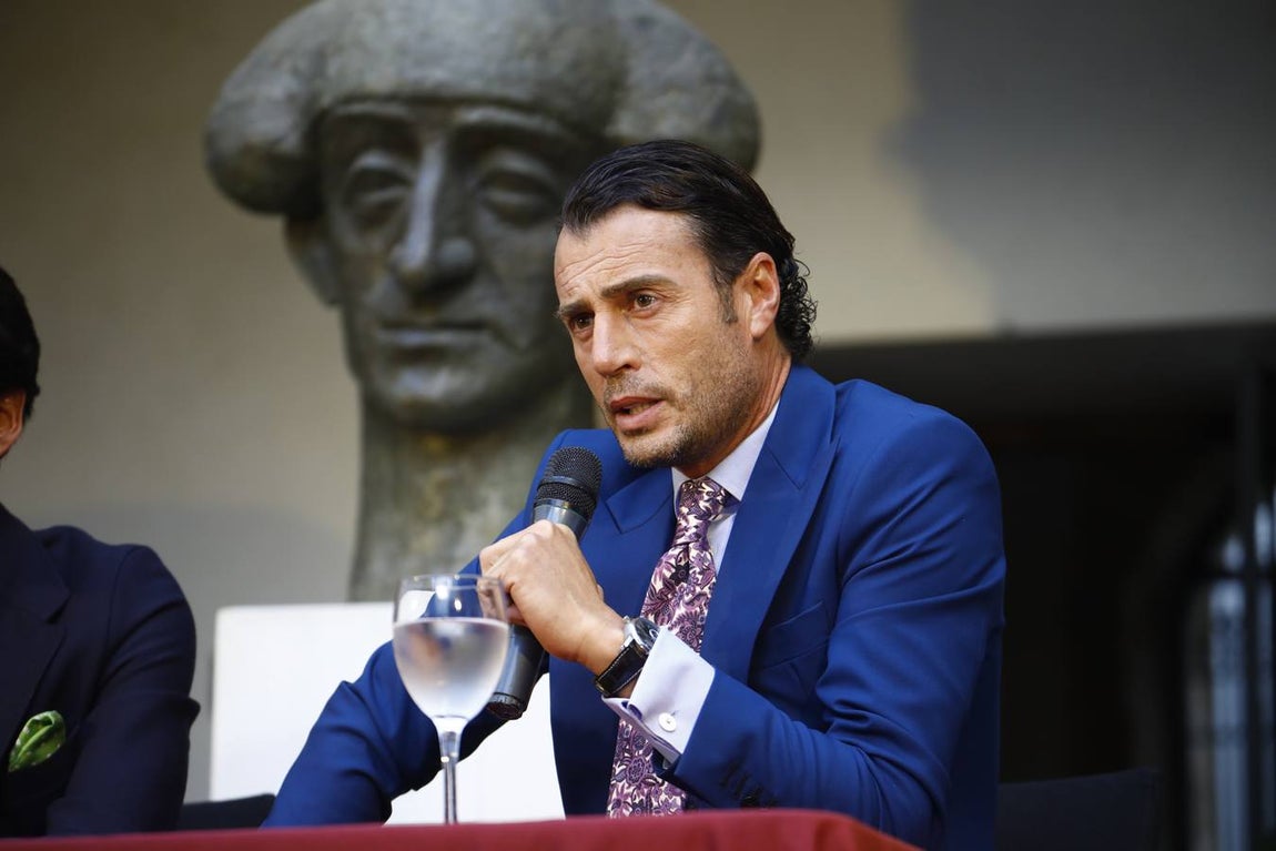 El coloquio de Finito de Córdoba y Ricardo Gallardo, en imágenes