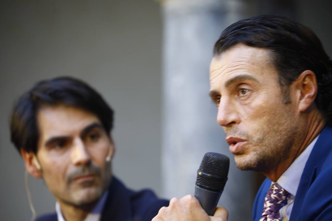 El coloquio de Finito de Córdoba y Ricardo Gallardo, en imágenes