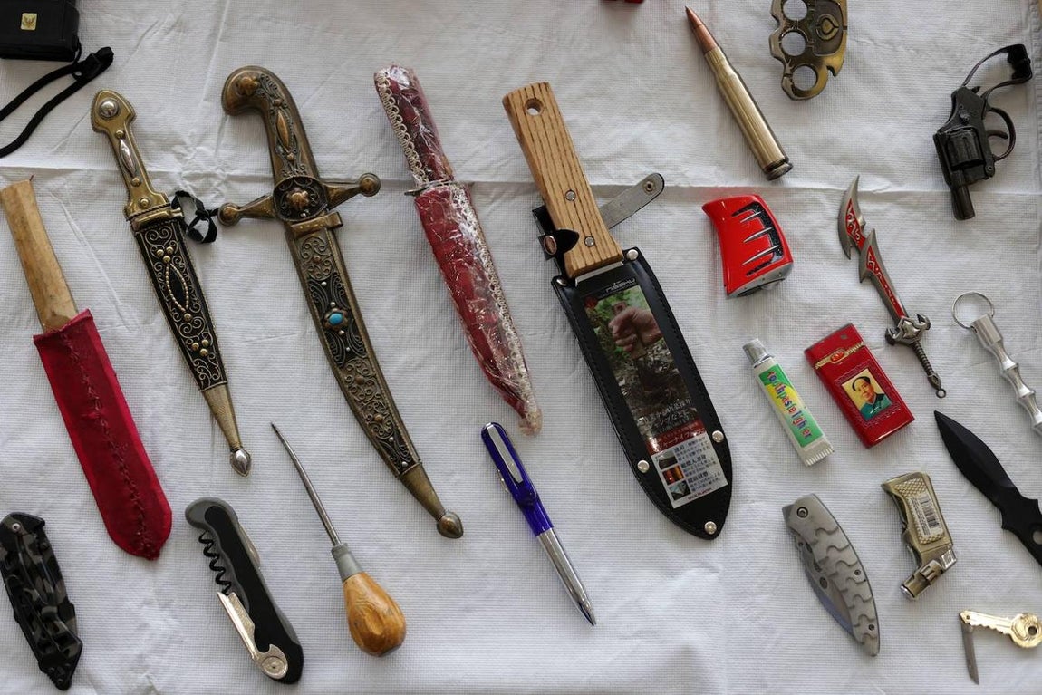 Armas requisadas a viajeros por el TSA durante sus inspecciones. 