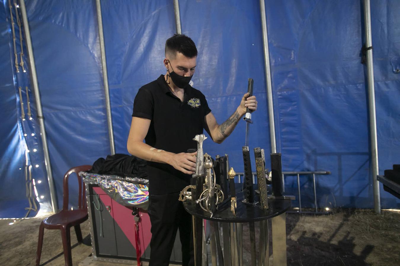 Un día con el Circo Berlín en Córdoba, en imágenes