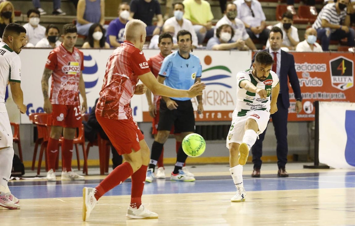 Las mejores imágenes del Córdoba Patrimonio - ElPozo Murcia