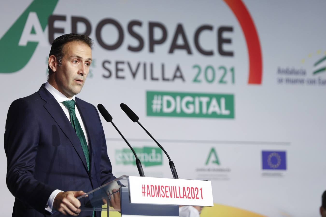 Juanma Moreno inaugura Aerospace and Defense Meetings-ADM Sevilla 2021