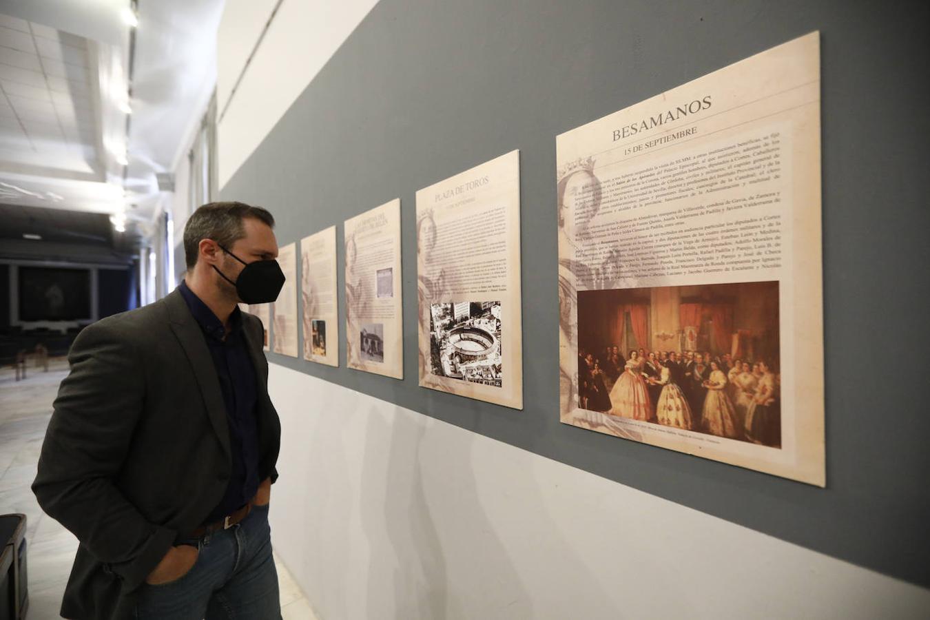 La exposición sobre la visita de Isabel II a Córdoba, en imágenes