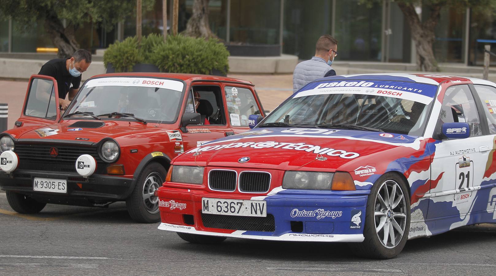 La salida desde Sevilla de la etapa de la Spain Classic Rally, en imágenes