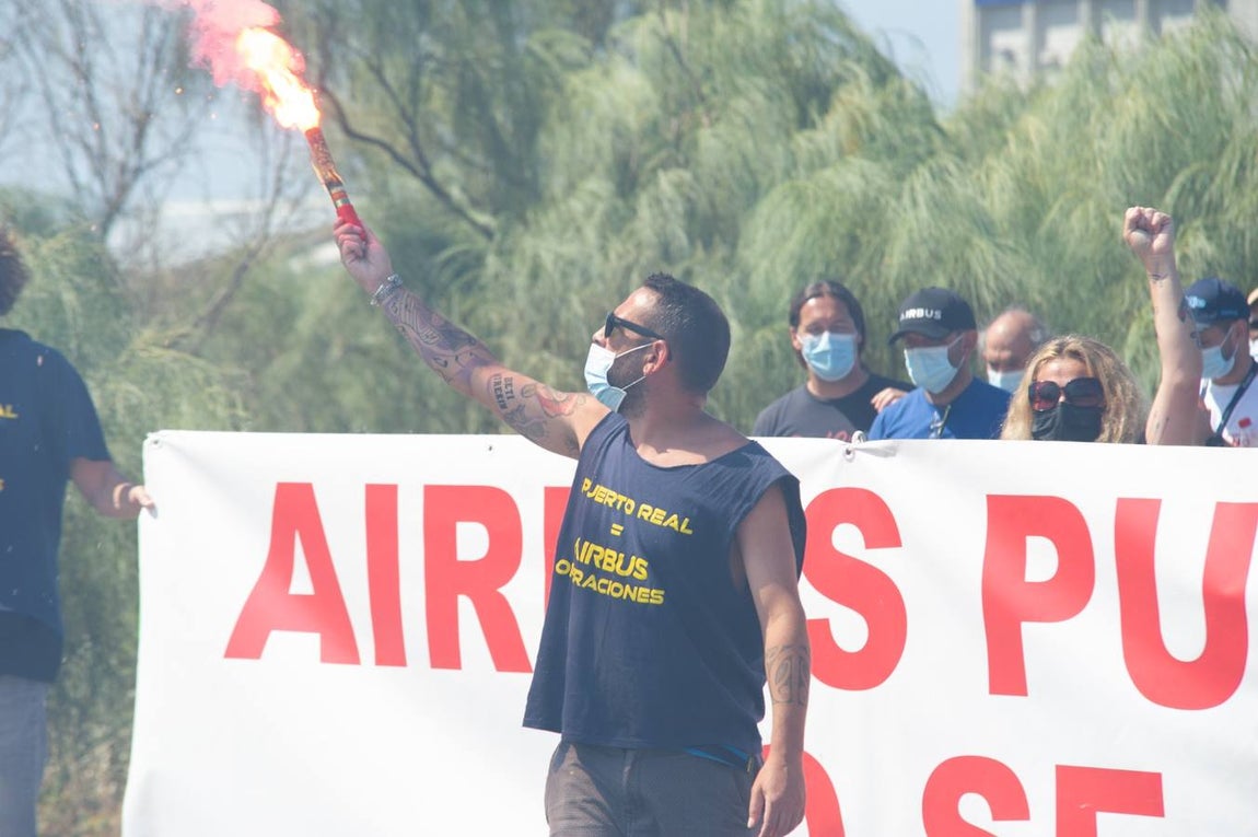 FOTOS: Manifestación de la factoría de Airbus Puerto Real