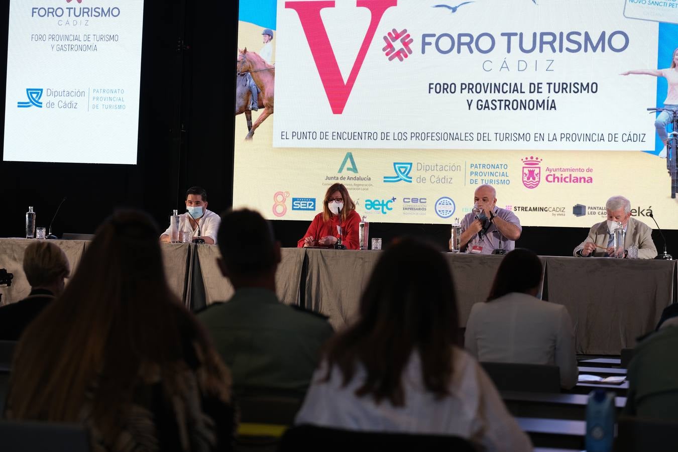 Fotos: Conferencias y mesas de debate del V Foro de Turismo de Cádiz