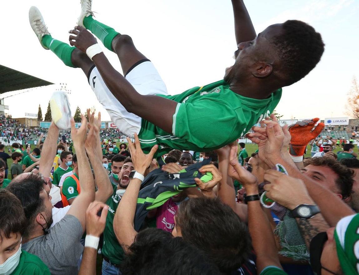 El ascenso del Toledo a Segunda B, en imágenes