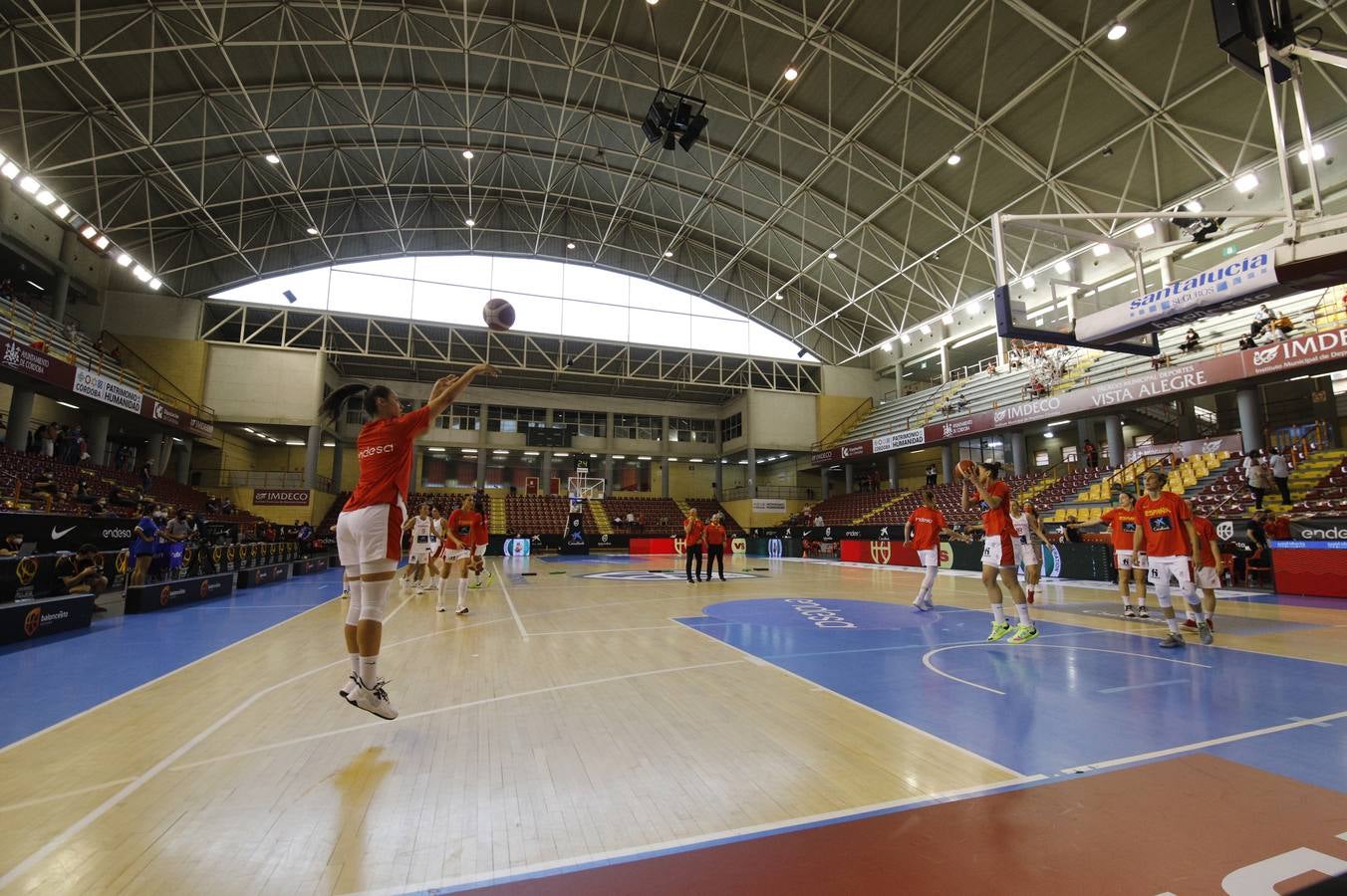 El triunfo de la selección Española en Vista Alegre, en imágenes