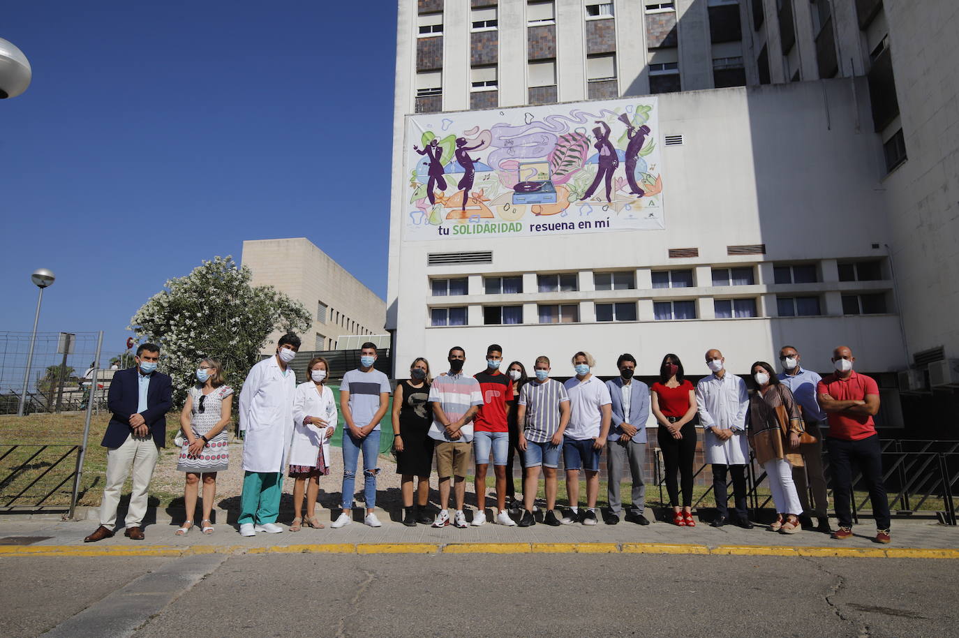 El mural de internos del Centro de Menores para los donantes de órganos de Córdoba, en imágenes