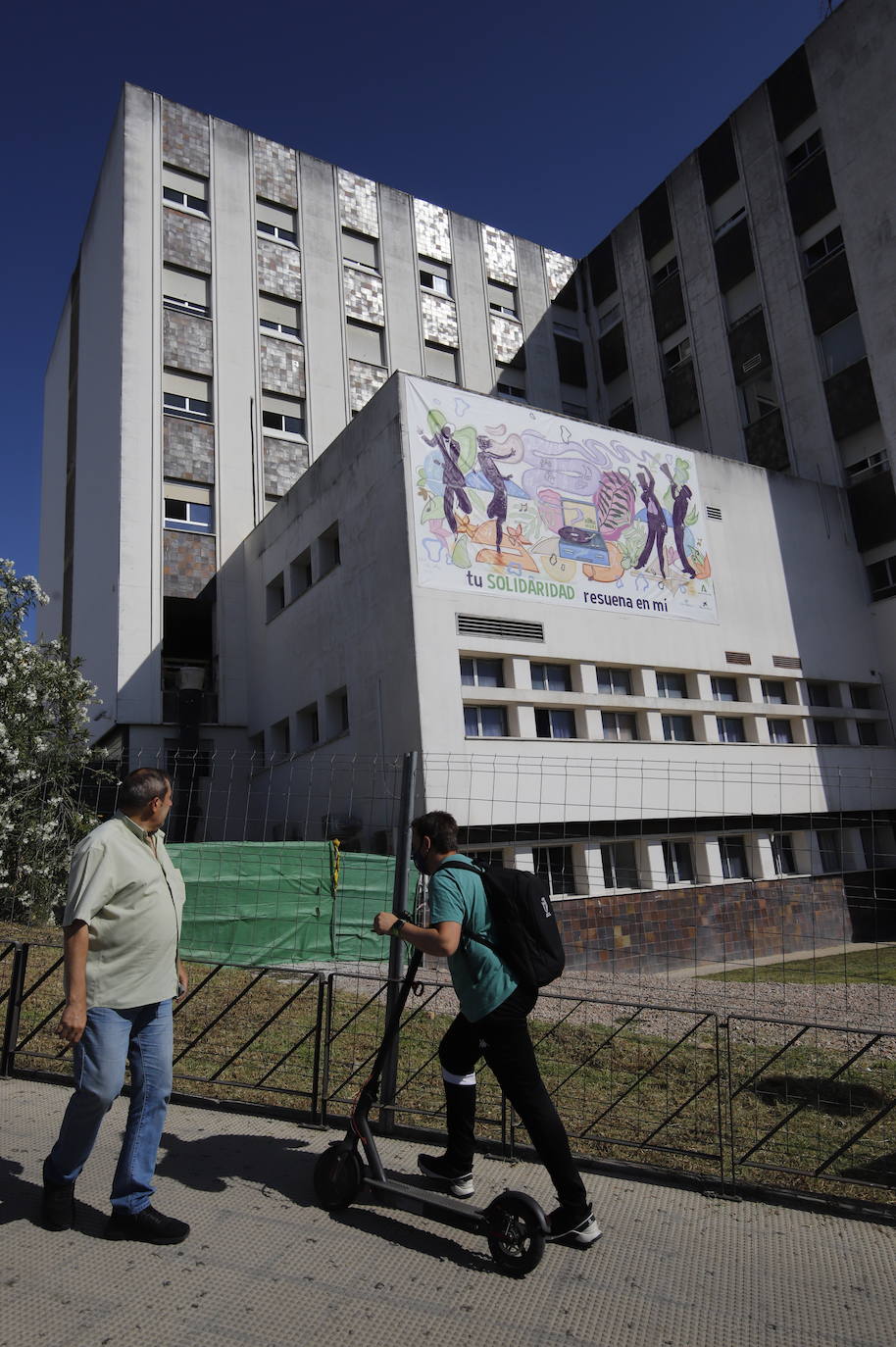 El mural de internos del Centro de Menores para los donantes de órganos de Córdoba, en imágenes