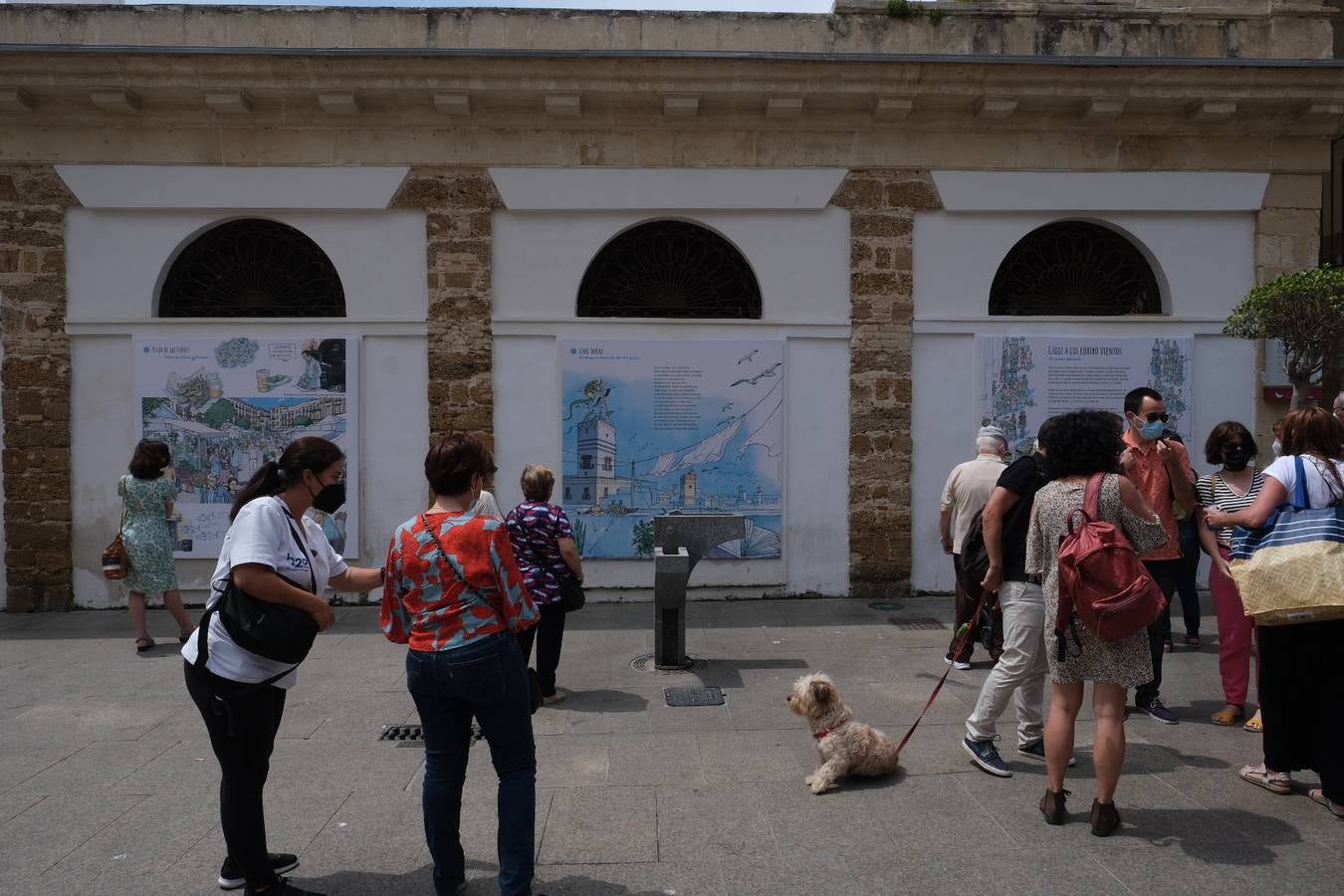 Inauguración de la exposición ‘Cádiz a los cuatro vientos’ en el Mercado Central