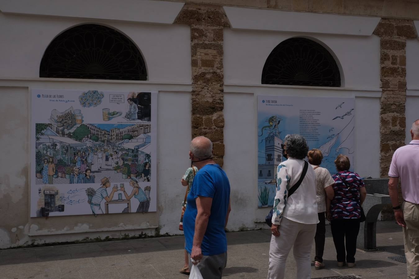 Inauguración de la exposición ‘Cádiz a los cuatro vientos’ en el Mercado Central