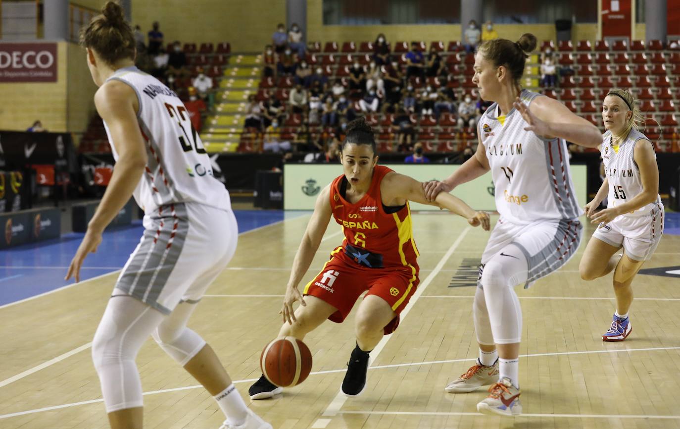 Las mejores imágenes del partido de baloncesto España-Bélgica en Córdoba