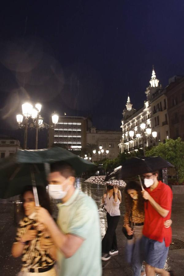 La fuerte tormenta vivida en Córdoba, en imágenes