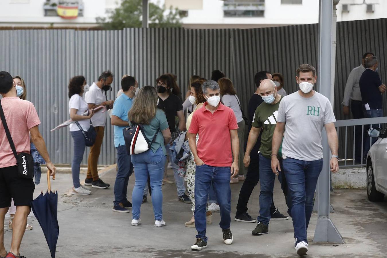 La segunda vacunación de los profesores en Córdoba, en imágenes