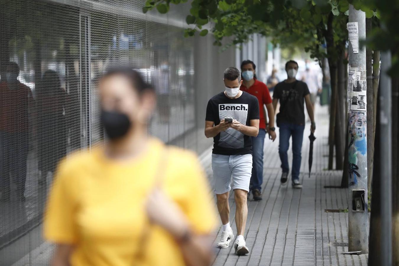 La segunda vacunación de los profesores en Córdoba, en imágenes