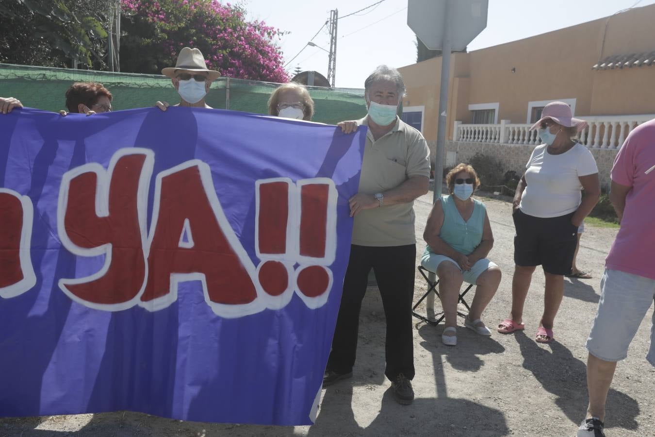 Los vecinos de Aguadulce llegan al límite después de siete meses sin luz